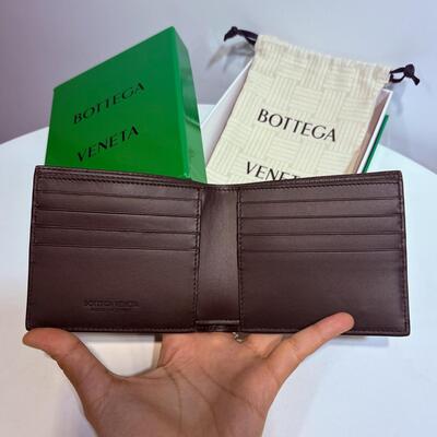 BV Mens Bi-Fold Wallet Dark Brown