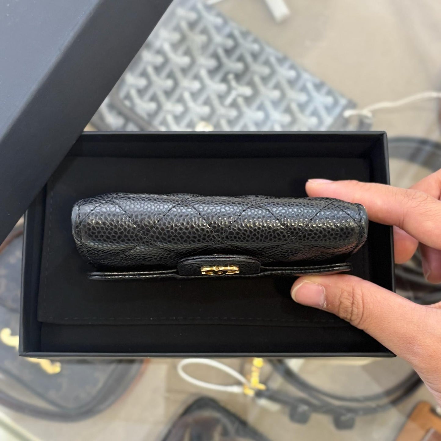 Chanel Classic Cardholder Cow Black Gold (A-)