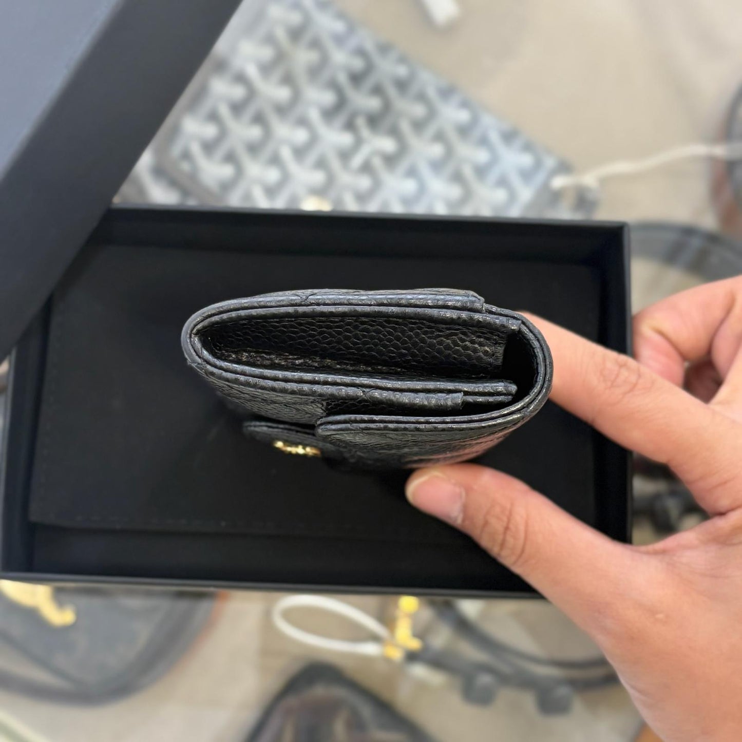 Chanel Classic Cardholder Cow Black Gold (A-)