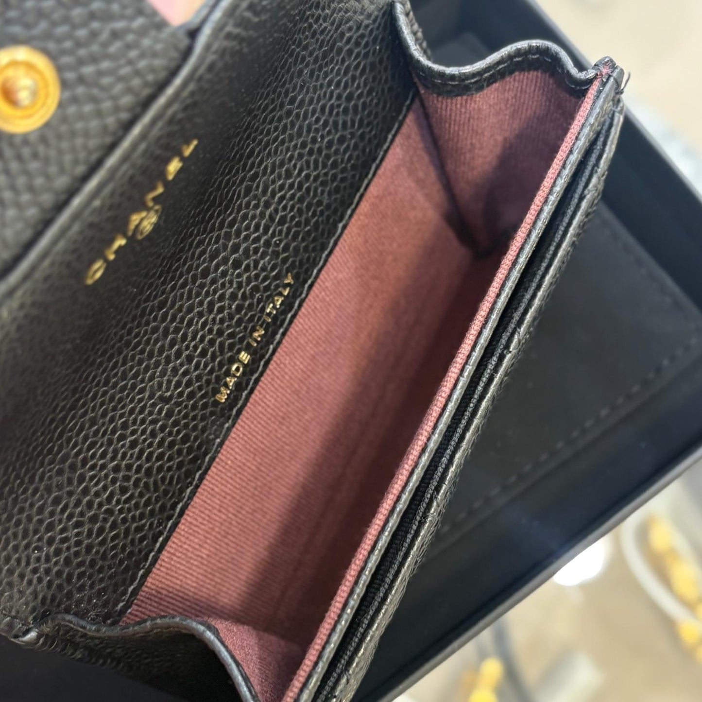 Chanel Classic Cardholder Cow Black Gold (A-)