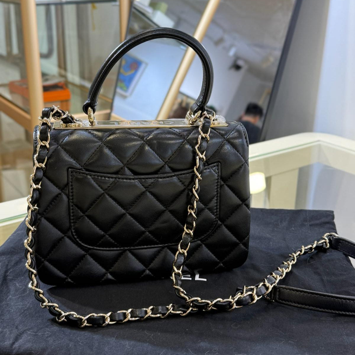 Chanel Mini Flap Bag With Top Handle (S)