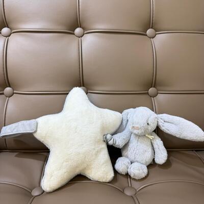 Jellycat Bashful Bunny Musical Pull Silver 兔音樂鈴