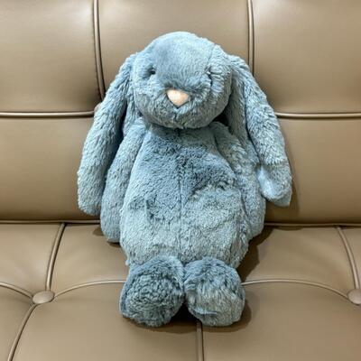 Jellycat Bashful Dusky Blue Bunny Medium 兔