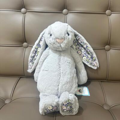 Jellycat Blossom Silver Bunny 'Bloom' Medium 兔