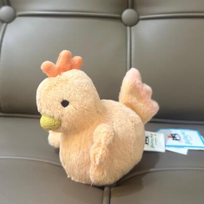 Jellycat Fluffy Chicken 雞