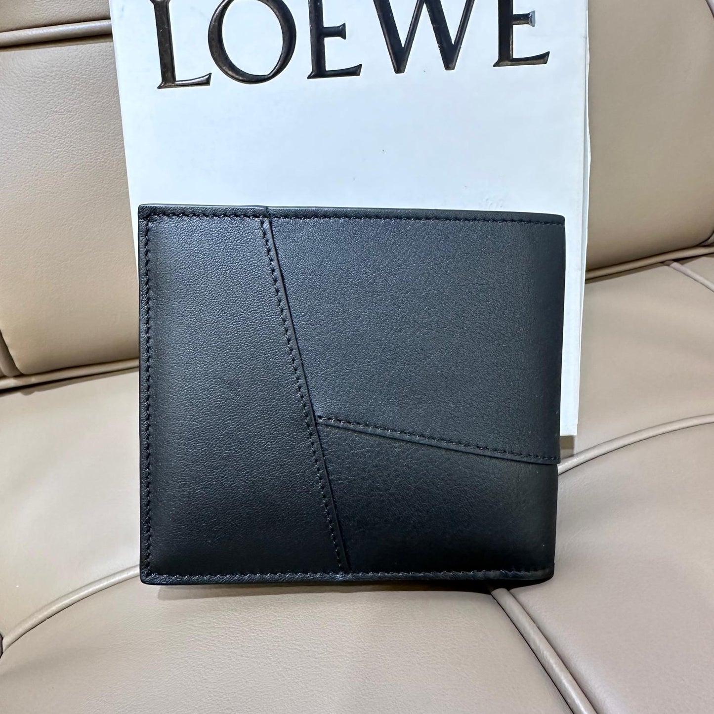 Loewe Mens Puzzle Bifold Coin Wallet In Calfskin Black