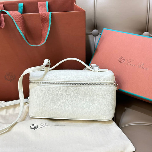 Loro Piana Extra Pocket L19 White (A)