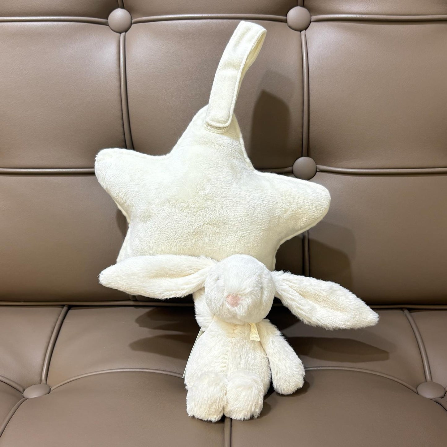 Jellycat Bashful Bunny Musical Pull Cream 兔音樂鈴