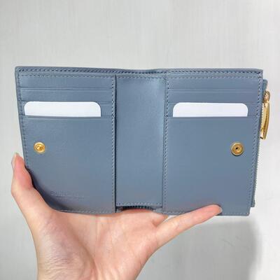 BV Bi-fold Zip Wallet Thunder