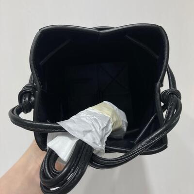 BV Mini Cassette Bucket Black