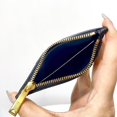 BV Zipped Cardcase Black