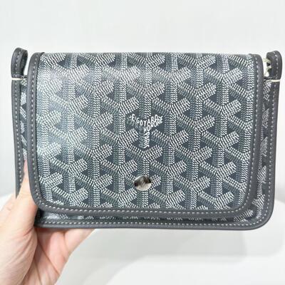 Goyard Plumet Pocket Wallet Grey