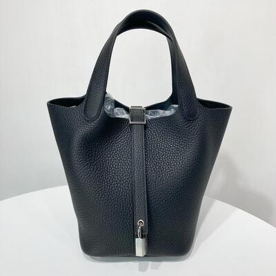 Hermes Picotin 18 Black Silver, Clemence, Stamp W