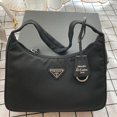 Prada Re-Edition 2000 Re-Nylon Mini-Bag Black