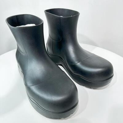 BV Puddle Boots