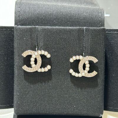 Chanel Earring CC Pearl Crystal Silver