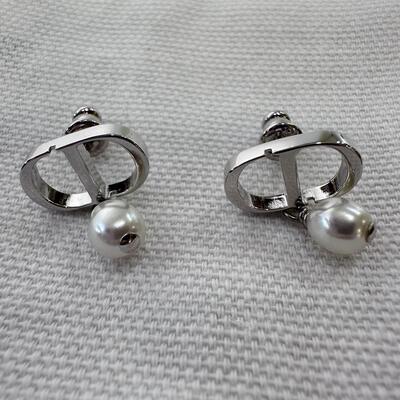 Dior Petit CD Earring Silver