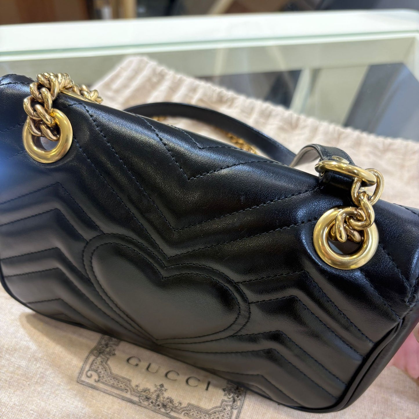 Gucci GG Marmont Small Shoulder Bag (A)