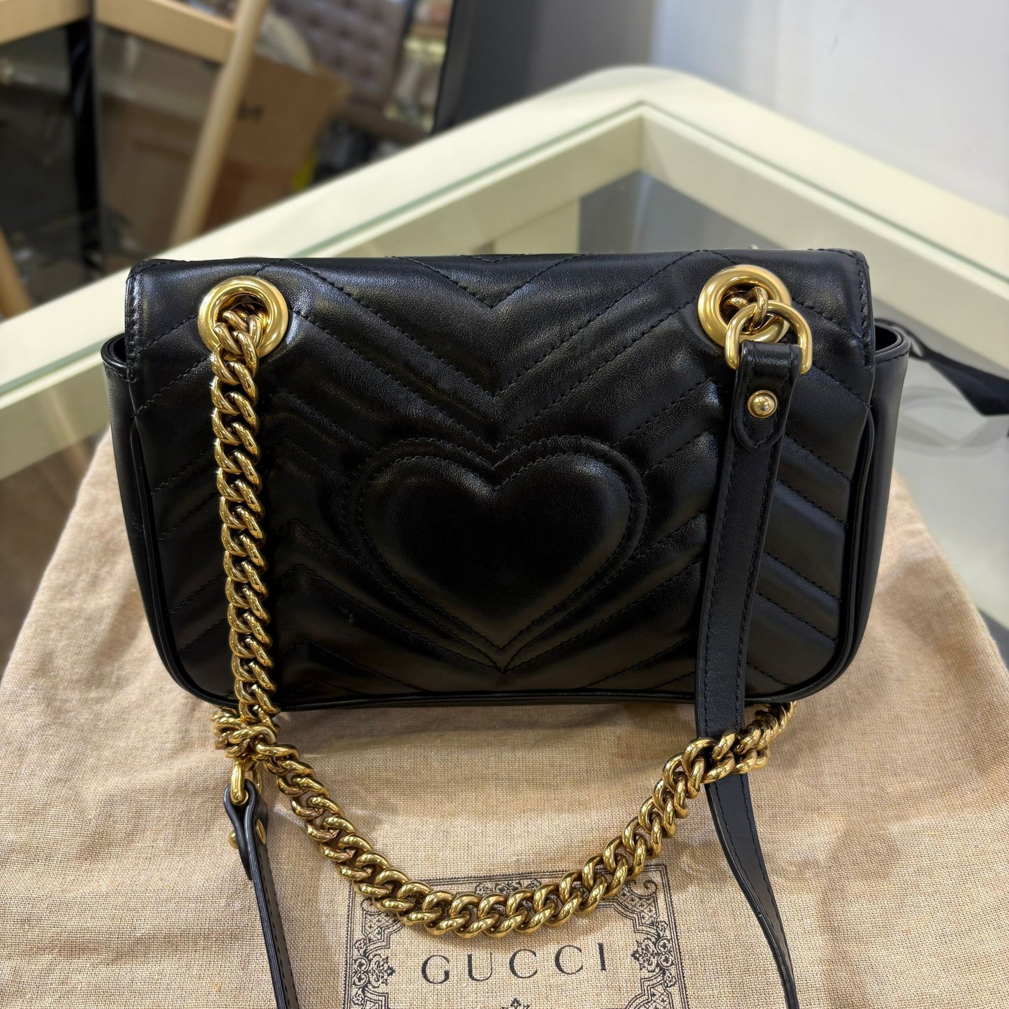 Gucci GG Marmont Small Shoulder Bag (A)