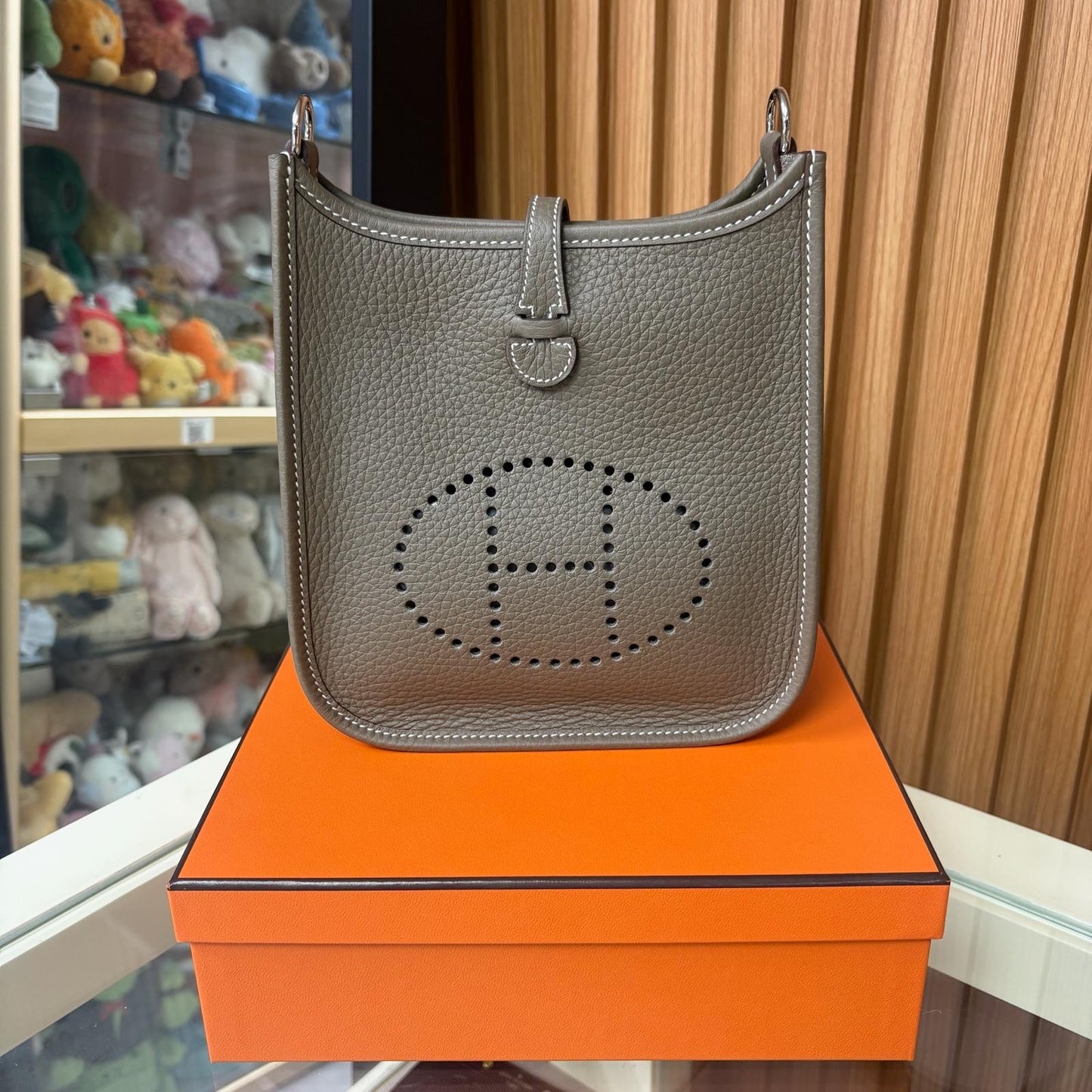 Hermes Mini Evelyne 16 Etoupe, Clemence, Silver, Stamp G