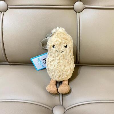 Jellycat Amuseables Peanut Bag Charm 花生 鎖匙扣