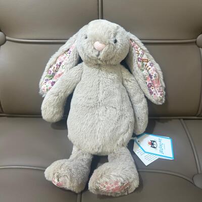 Jellycat Blossom Beige Bunny 'Petal' Small 兔