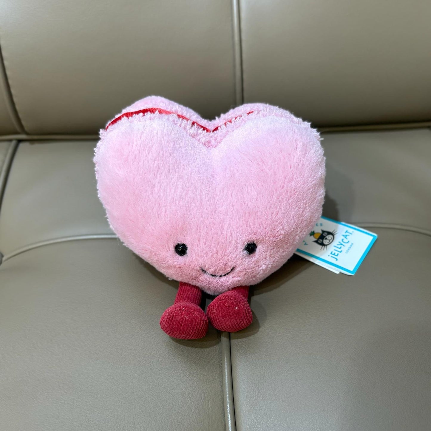 Jellycat Amuseables Colette Heart Macaron 愛心馬卡龍