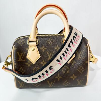 LV Speedy Bandoulière 20 Bag Monogram Canvas Black