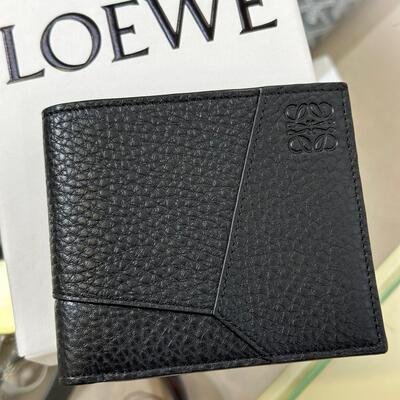 Loewe Mens Puzzle Bifold Wallet In Grained Calfskin Black
