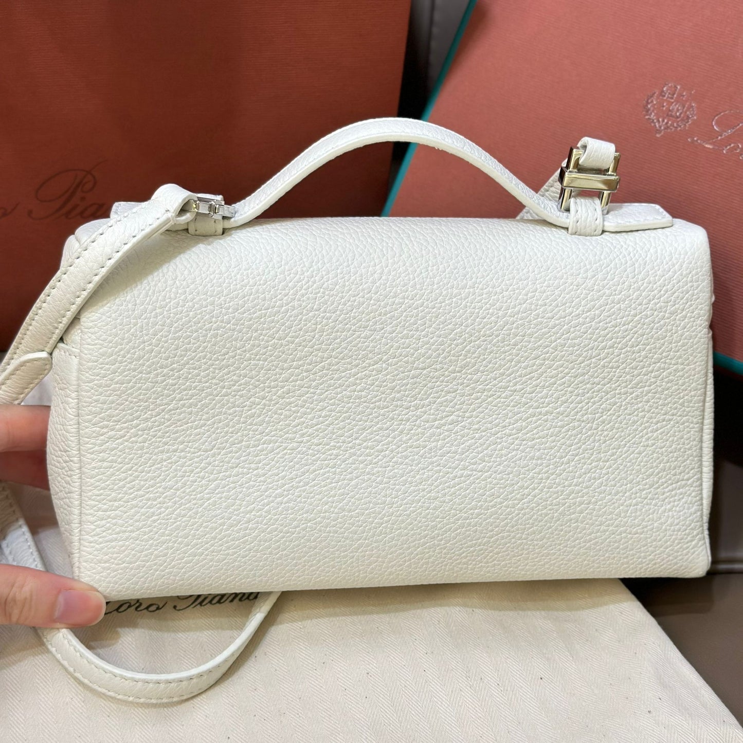 Loro Piana Extra Pocket L19 White (A)