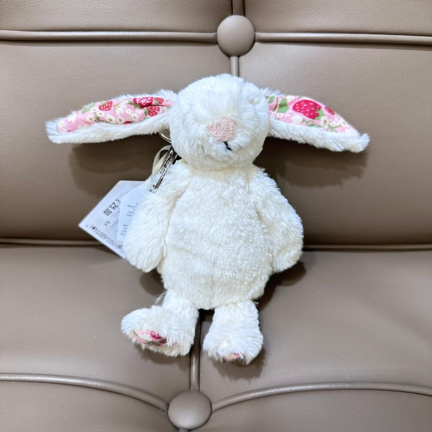 Jellycat Blossom Cream Bunny 'Berry' Bag Charm Large 大 兔 鎖匙扣