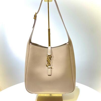 YSL Le 5 A 7 Soft Small Hobo Beige