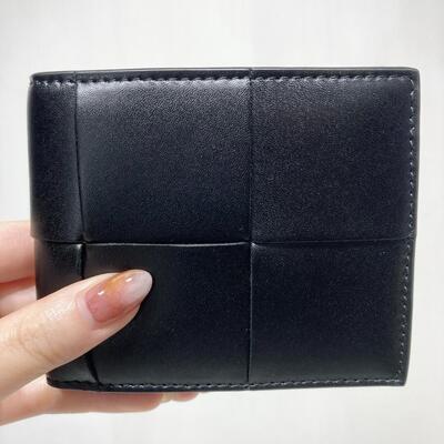 BV Mens Cassette Bi-Fold Wallet Black