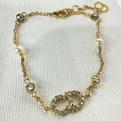 Dior Clair D Lune Bracelet with Pearl Gold