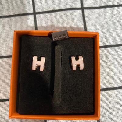 Hernes 耳環