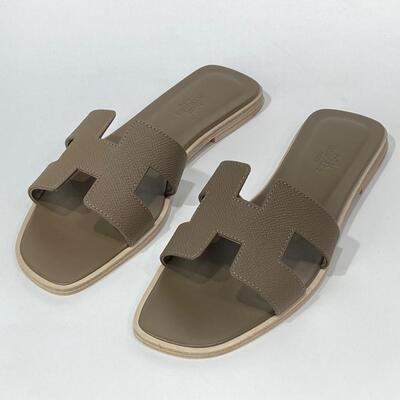 Hermes Oran Sandal Taupe