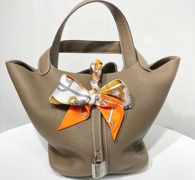 Hermes Picotin 22 Etoupe Silver, Clemence, Stamp U