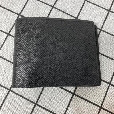 LV Multiple Wallet Taiga Leather Black