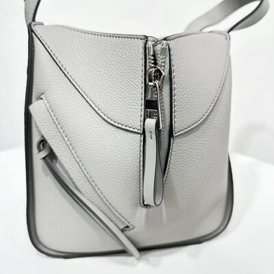 Loewe Compact Hammock Pearl Grey