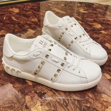 Valentino Garavani Rockstud Sneakers White Gold